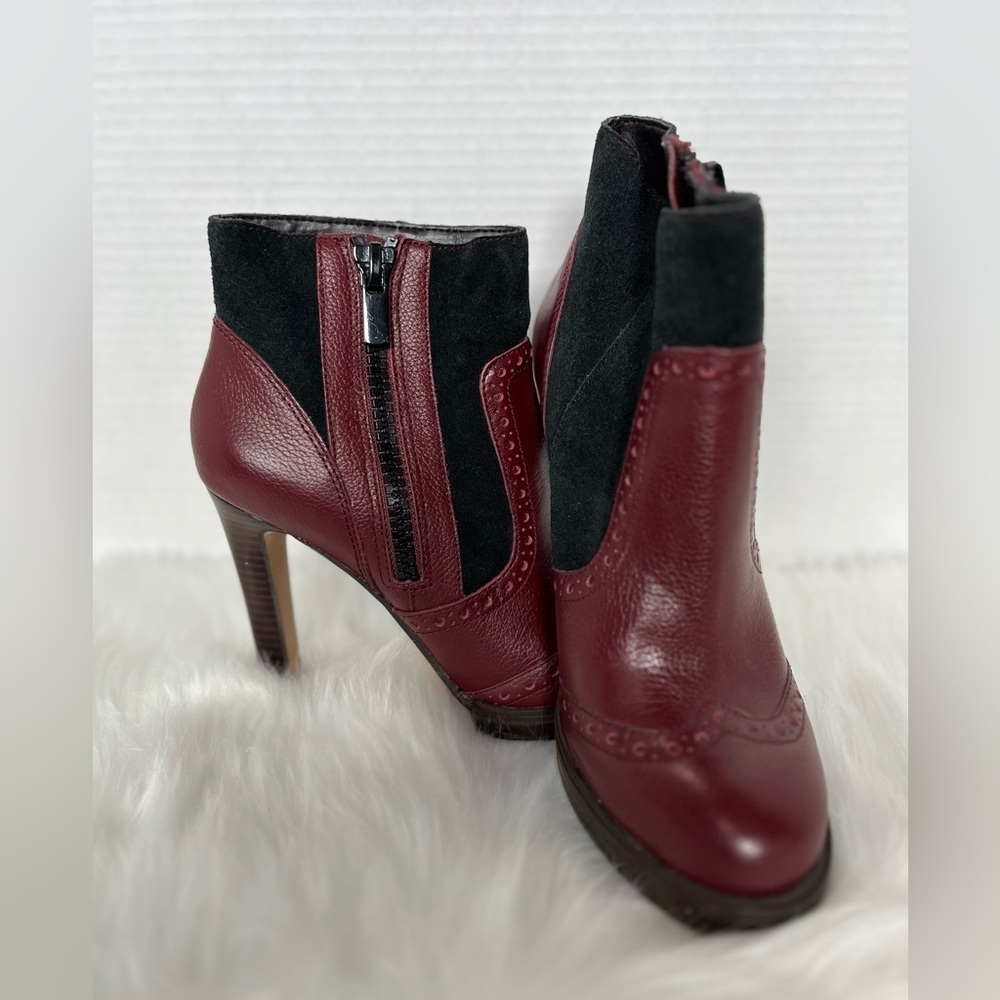 French Connection heeled ankle booties with side zipper size 7.5